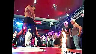younger guy fucking older woman