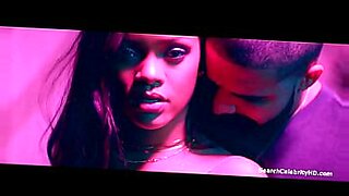 mainstream movie sex with fingering