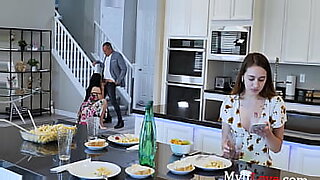 husband coming while wife fuck