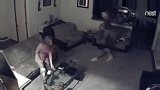 loco follando con una enfermera arrecha