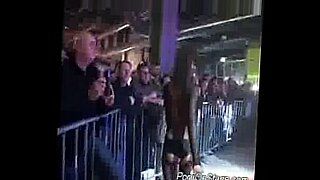 3finger pussy fuck to orgasm