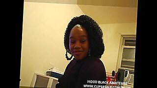 mom pick up guy
