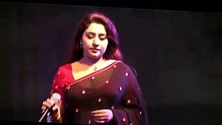 farah shah mujra