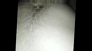 voyeur no bra full tit in train