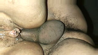incesto hija seduce a pade y folla a padrexxx