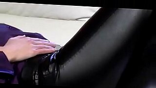 mom getting fuck and fingering hidden cam