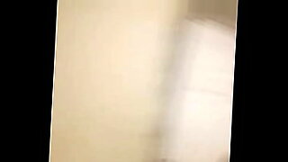 lesbian pole dancing