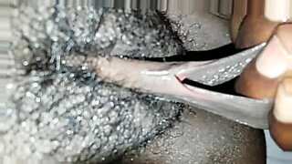 granny encoxada touches dick in bus she like