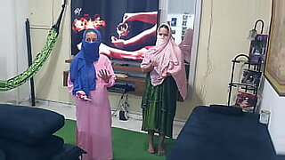 sister learn how to fuck