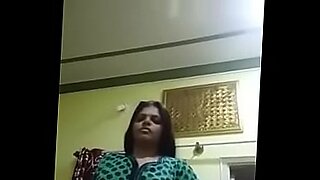 indian aunty cheat at home